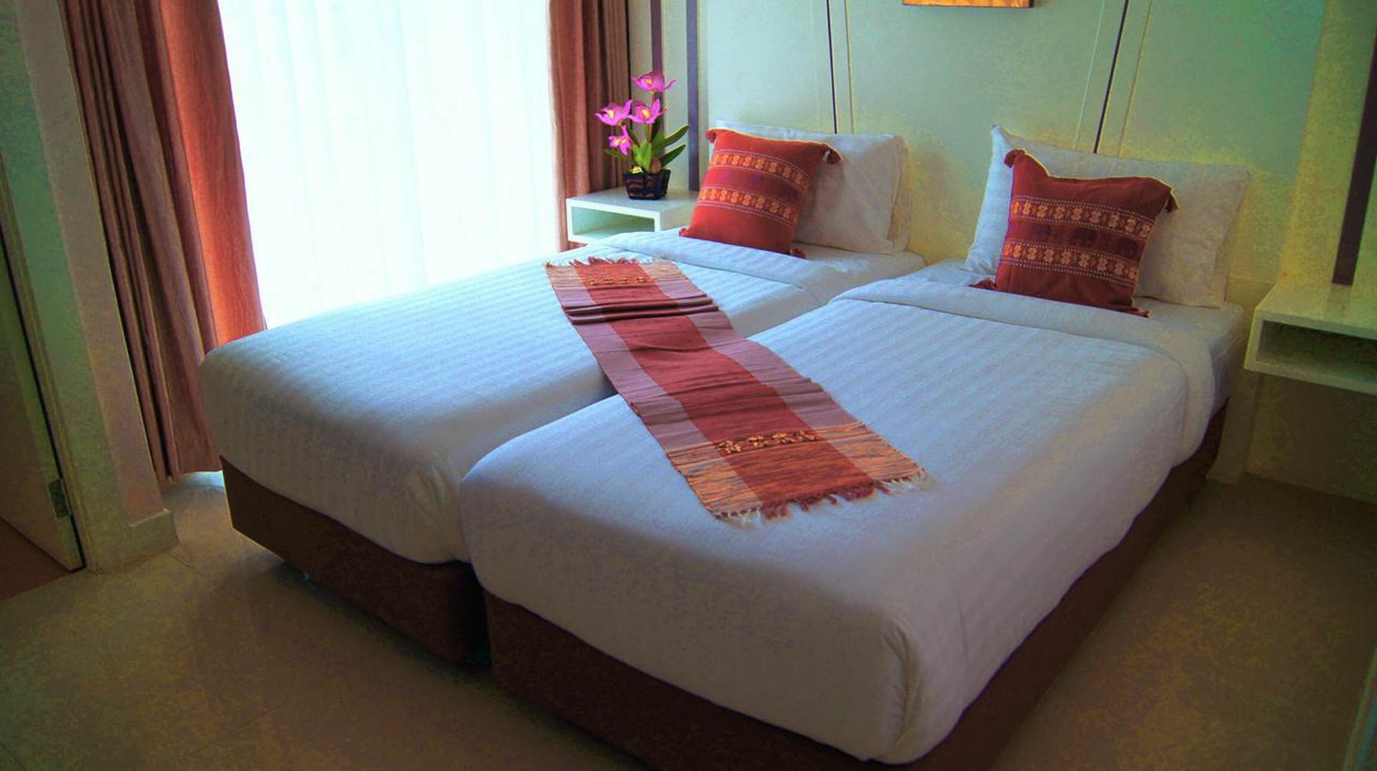 J Sweet Dream Boutique Hotel Phuket Patong المظهر الخارجي الصورة